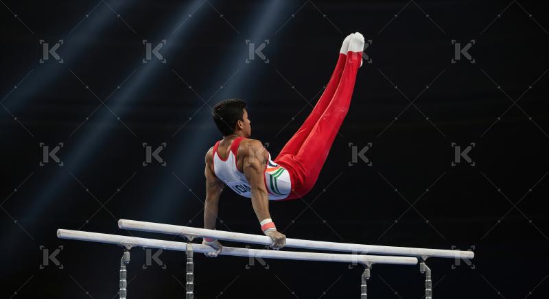 Indian Gymnast Displays Incredible Strength on Parallel Bars Rou